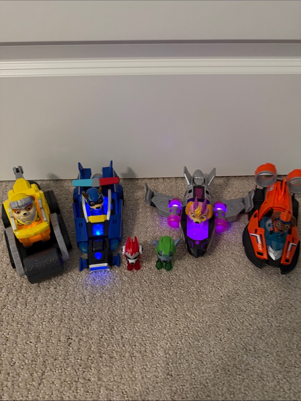 Mighty Pups Skye, Zuma, Chase, Rubble & Marshall, Rocky figures
